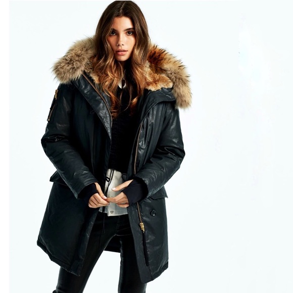 SAM. Jackets & Blazers - SAM. Black Puffer Jacket with Fur Trim